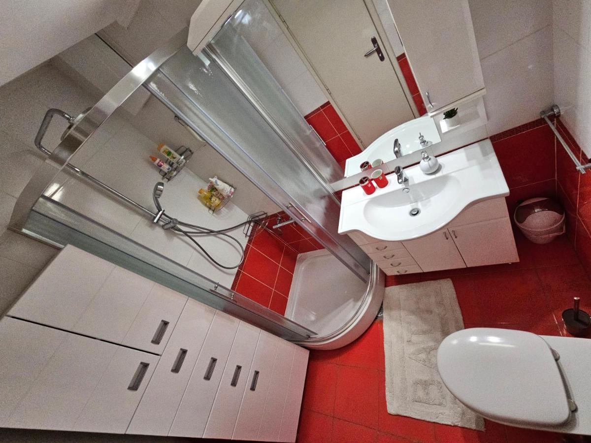 Slavija Apartment Belgrado Buitenkant foto